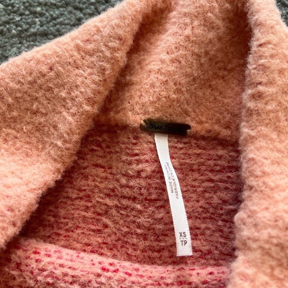 Free People San Vincent Cherry Peach Sweater - Picture 4 of 5